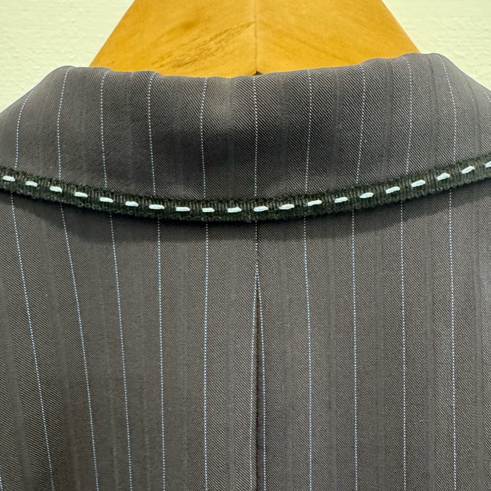 Tahari ASL Dark Gray with Blue Pinstripe Single-Button Blazer and Lt Blue Lining - Picture 7 of 10